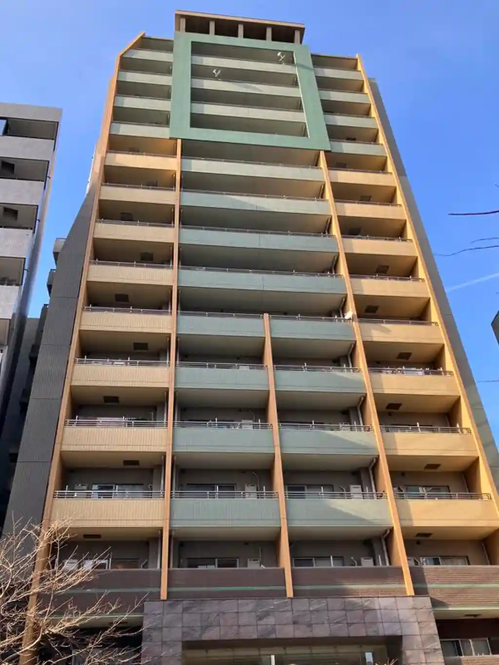 フィールM西新宿 外観