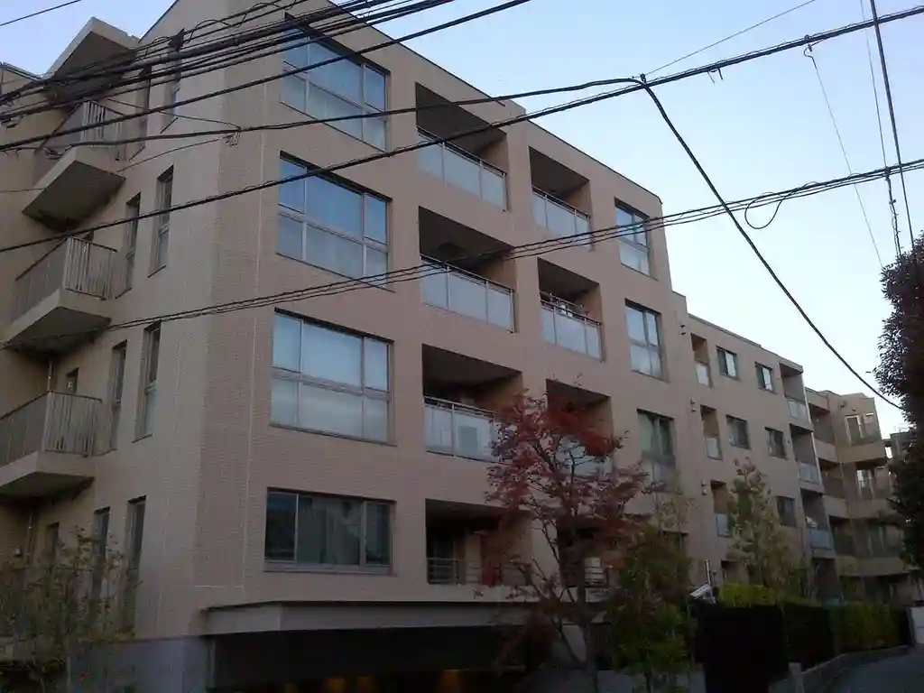 ブランズ本郷真砂 外観