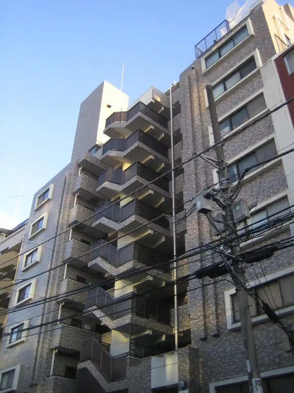 ヒルトップ横浜 外観