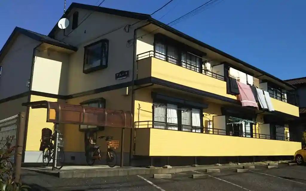 アムール 外観