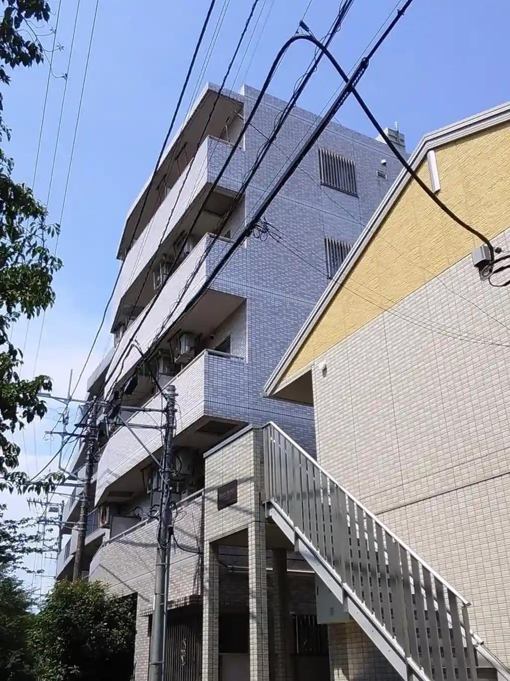 ラフェリア湘南参番館 外観