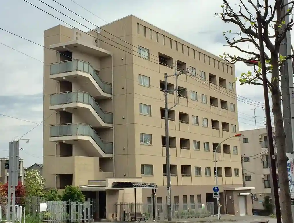 アズーロ多摩 外観