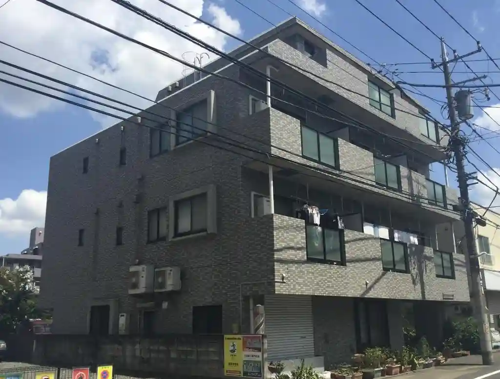 メゾン ファミリアル 外観