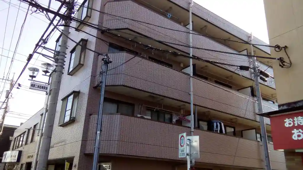 インサイド・ビル 外観