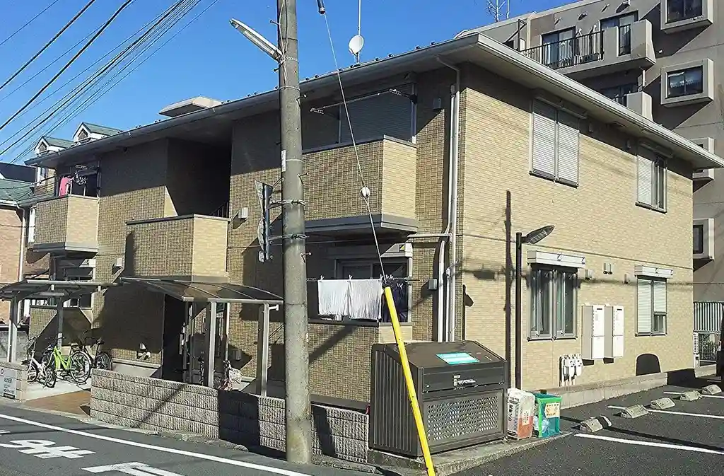 リアン 外観