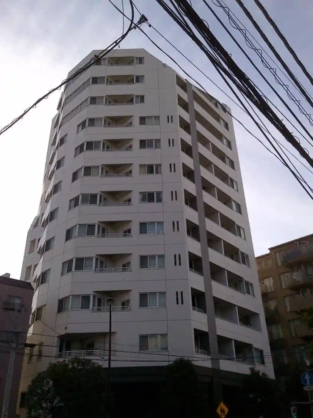 リビオレゾン本郷 外観