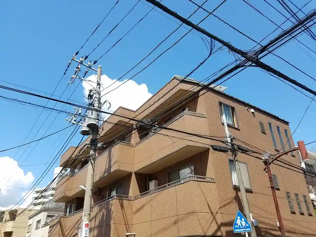L・CLASSIS 外観