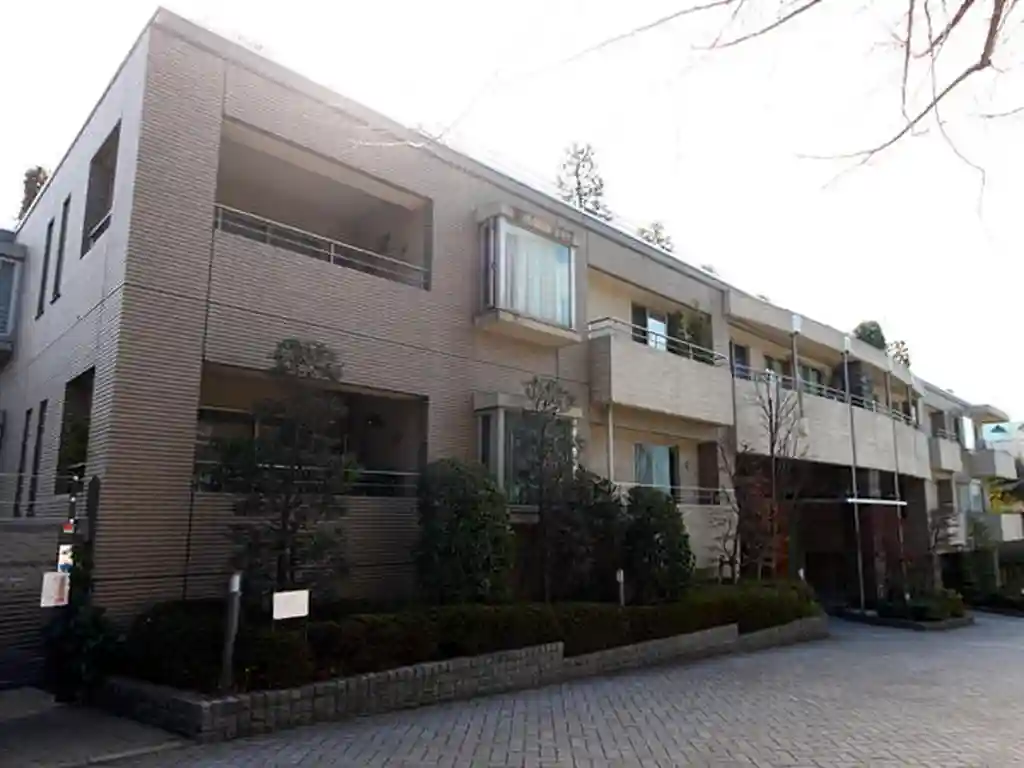 フェアロージュ南平台 外観