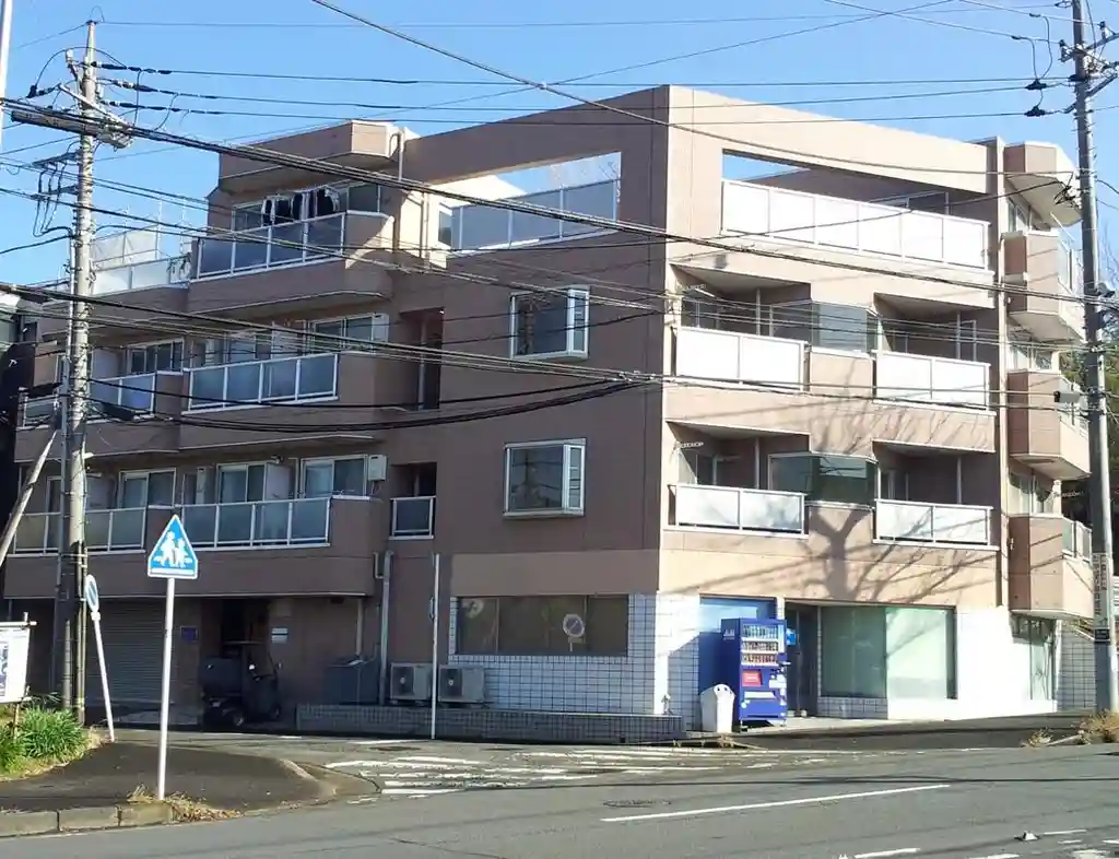 アバイディンググリーン 外観