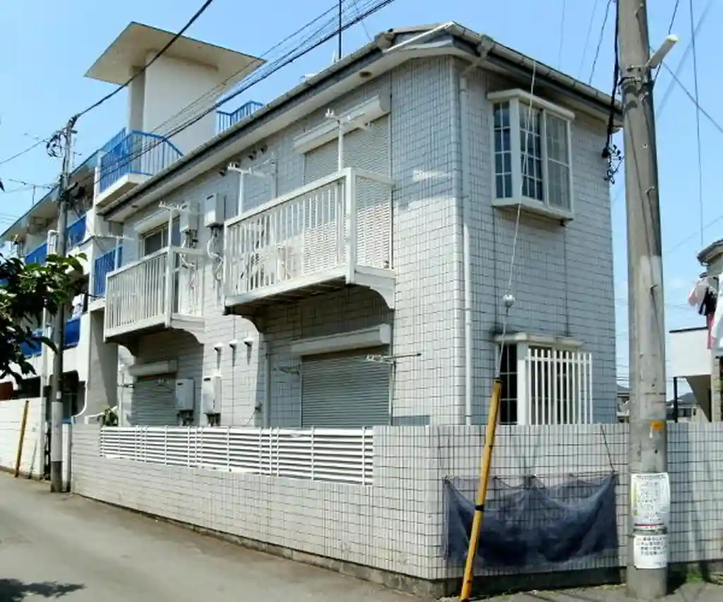 コーポマロンシックス 外観