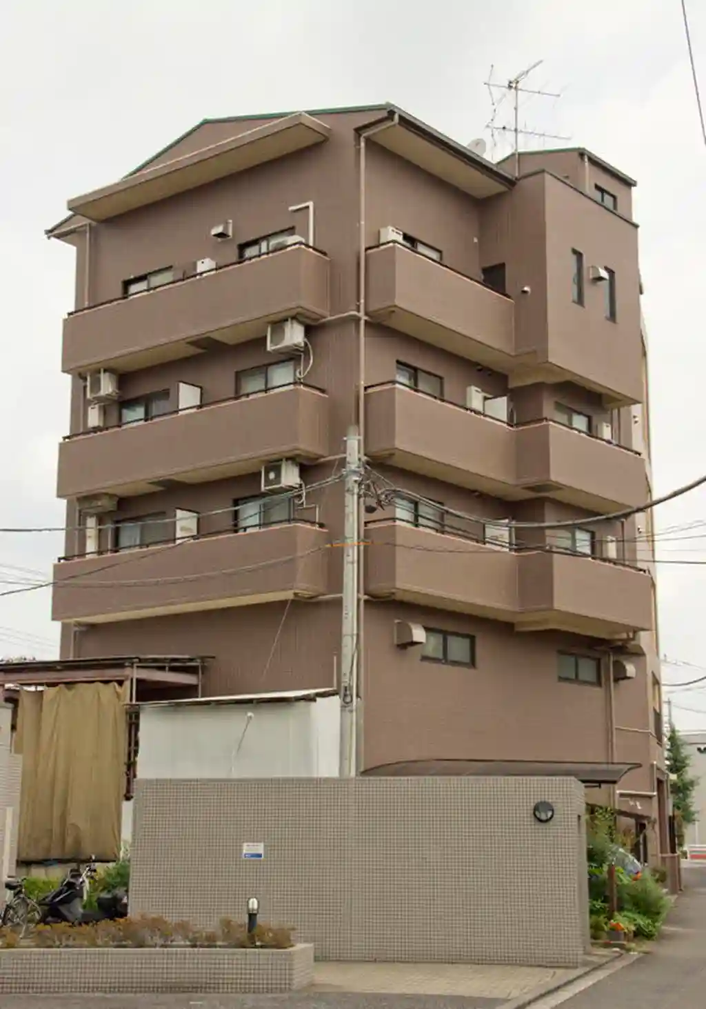 ビルズMB 外観