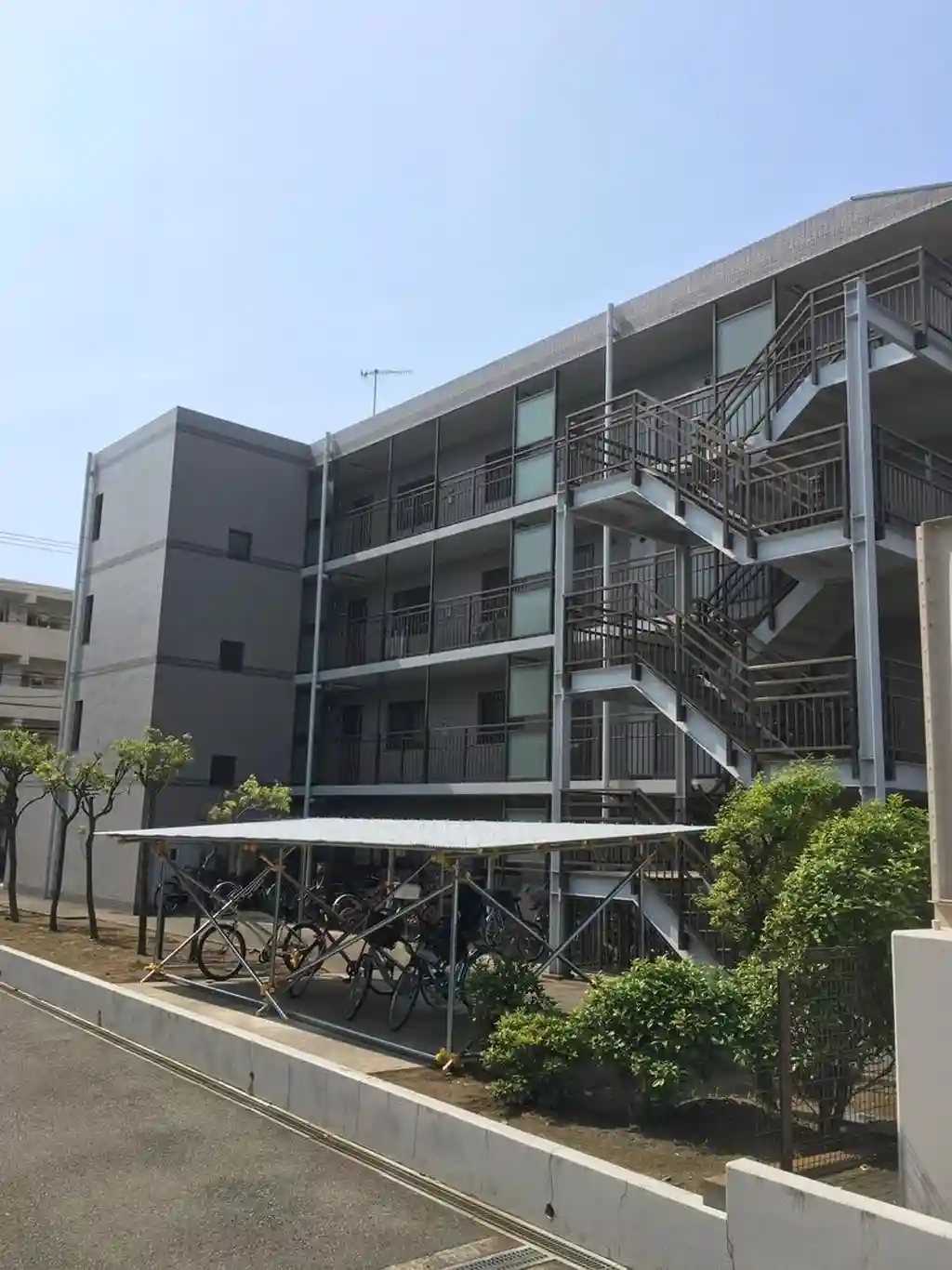 マノワール湘南 外観