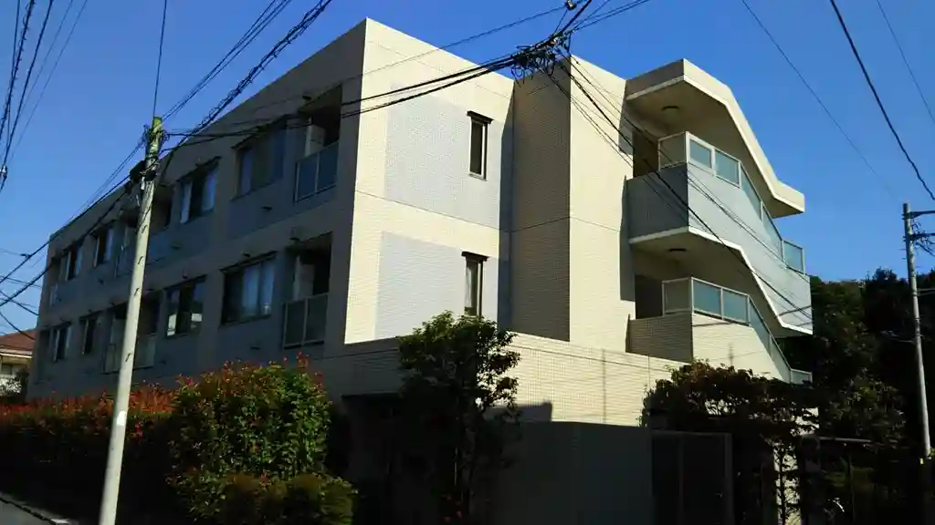 アネシスコート 外観