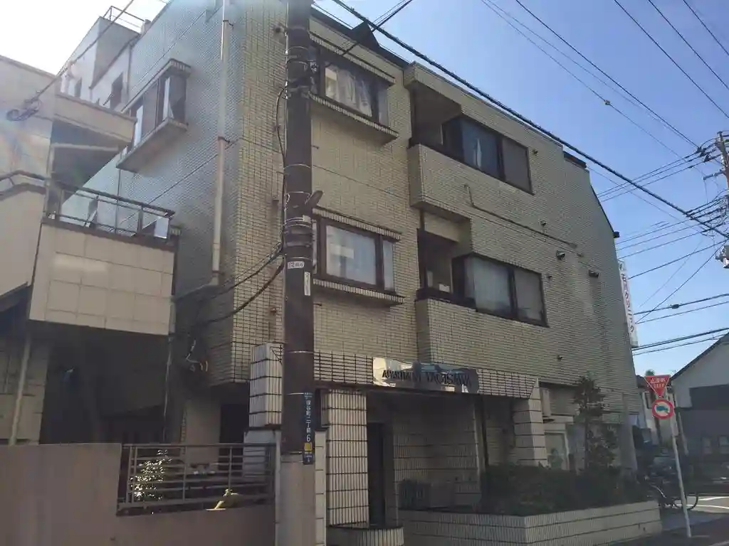 アパートメンツ柳沢 外観