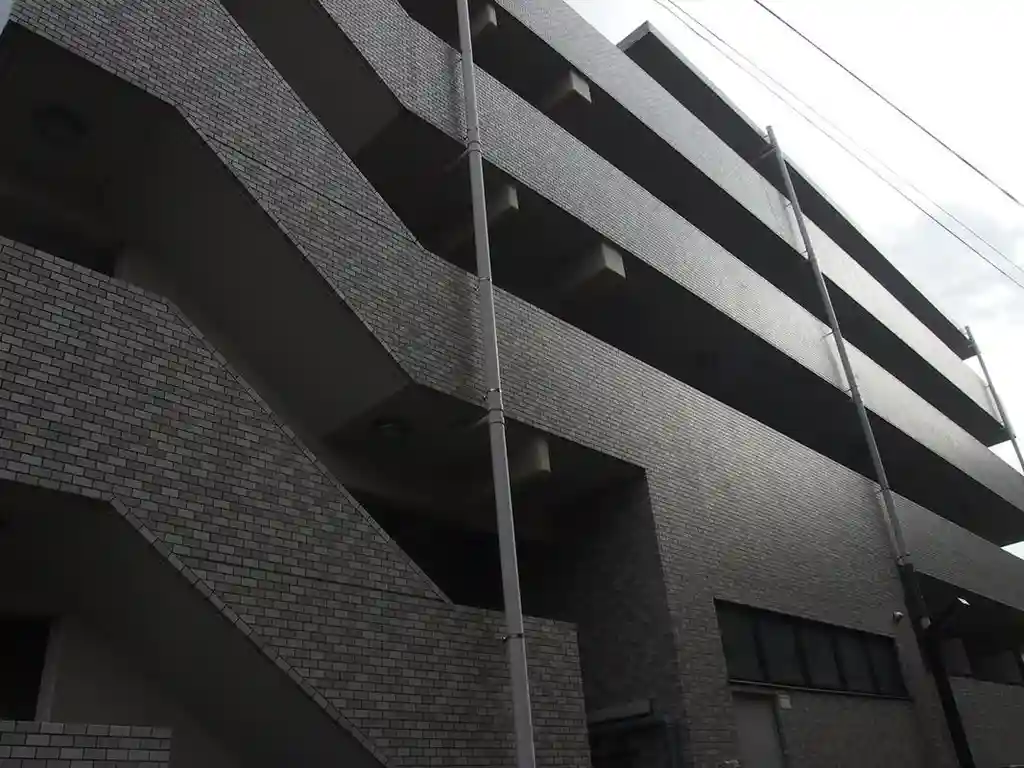 ネオマイム磯子 外観