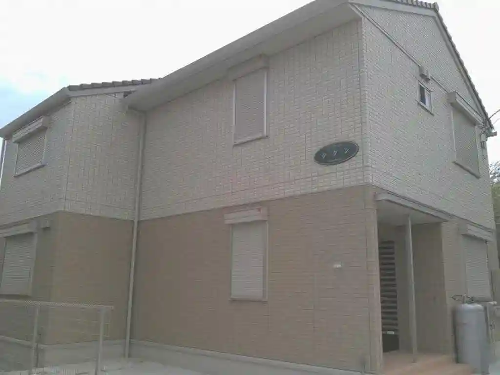 タタン 外観