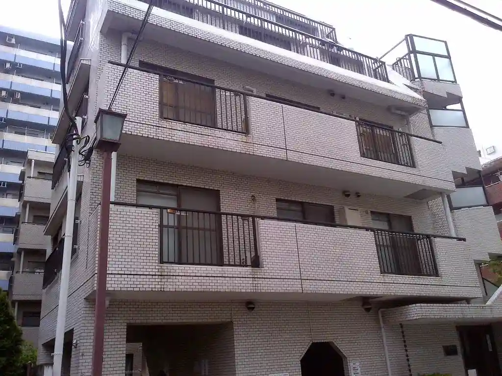 キャニオンマンション三鷹 外観