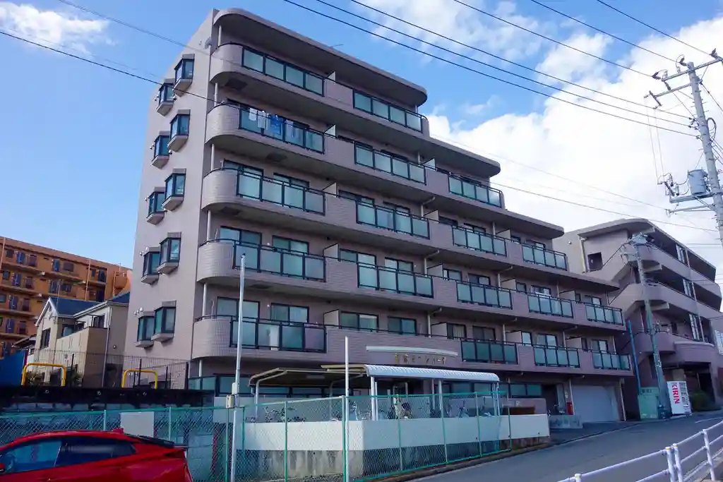 横濱モンテローザ 外観