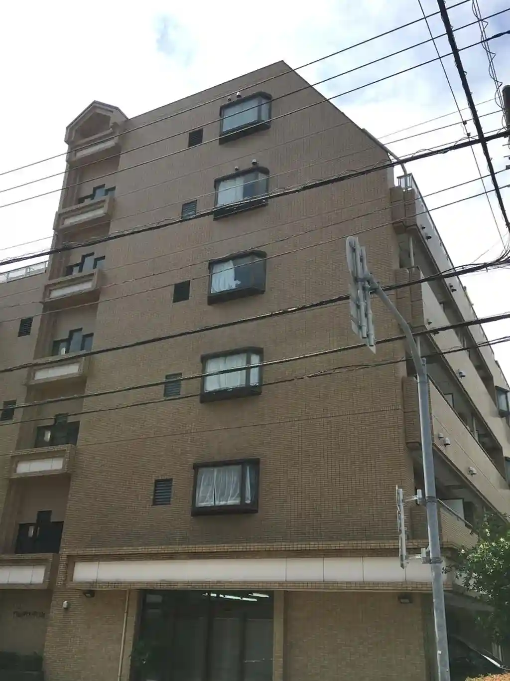 AIRY西日暮里 外観