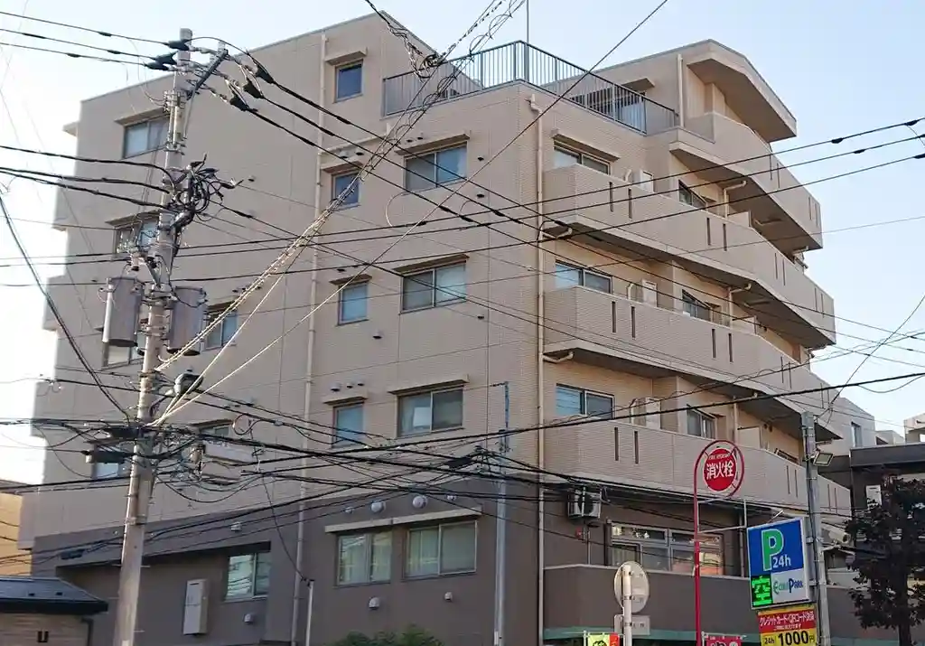 エレガンス王子 外観