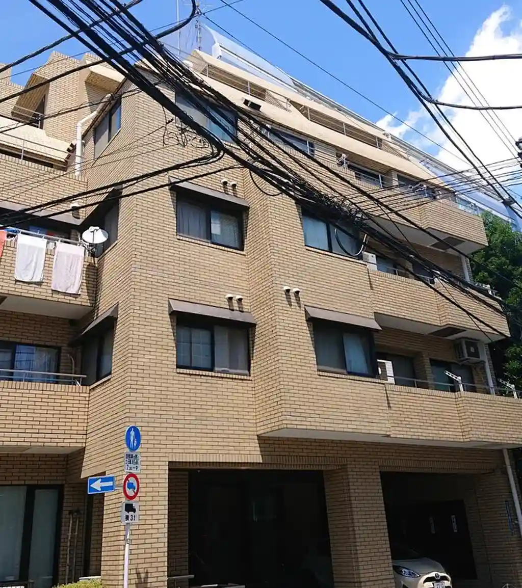 メゾンシャルモン 外観
