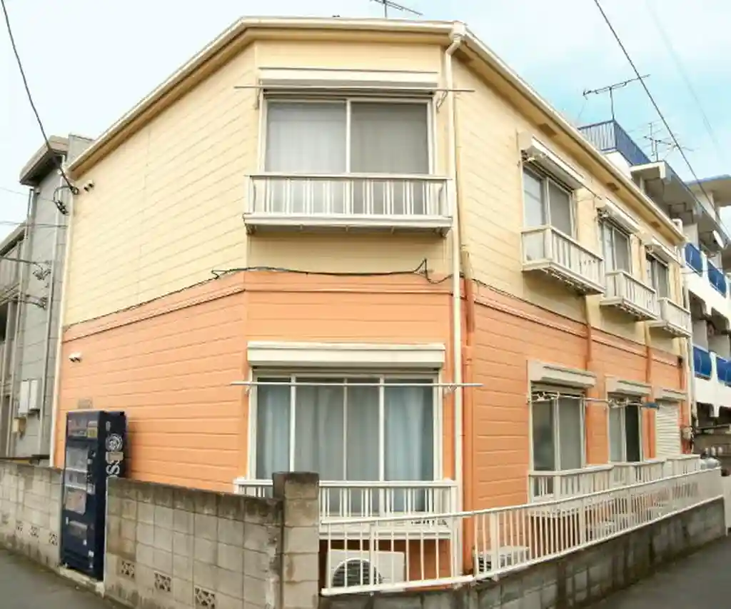 クイーンズラーク 外観