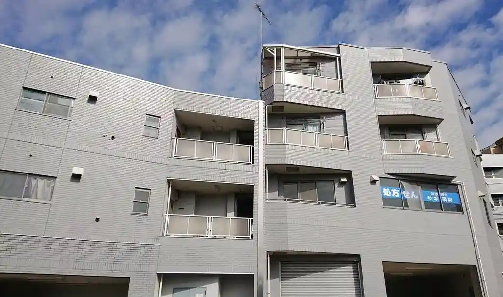 鶴ヶ峰井上ビル 外観