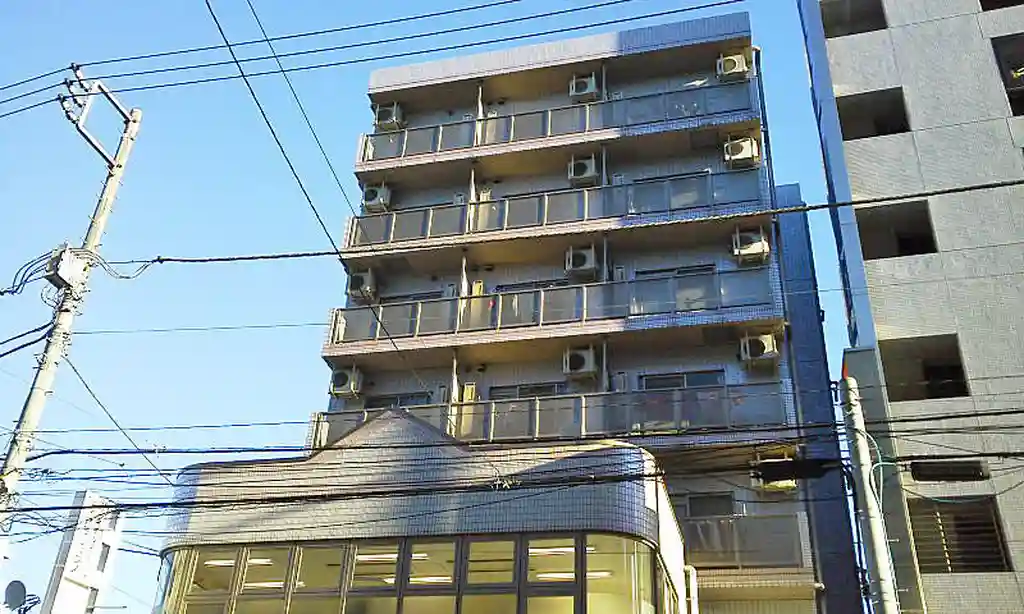 シャンポール 外観