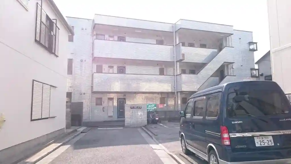 パールハイツ 外観