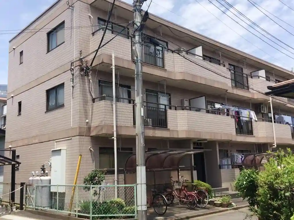 ベレーザー高野 外観