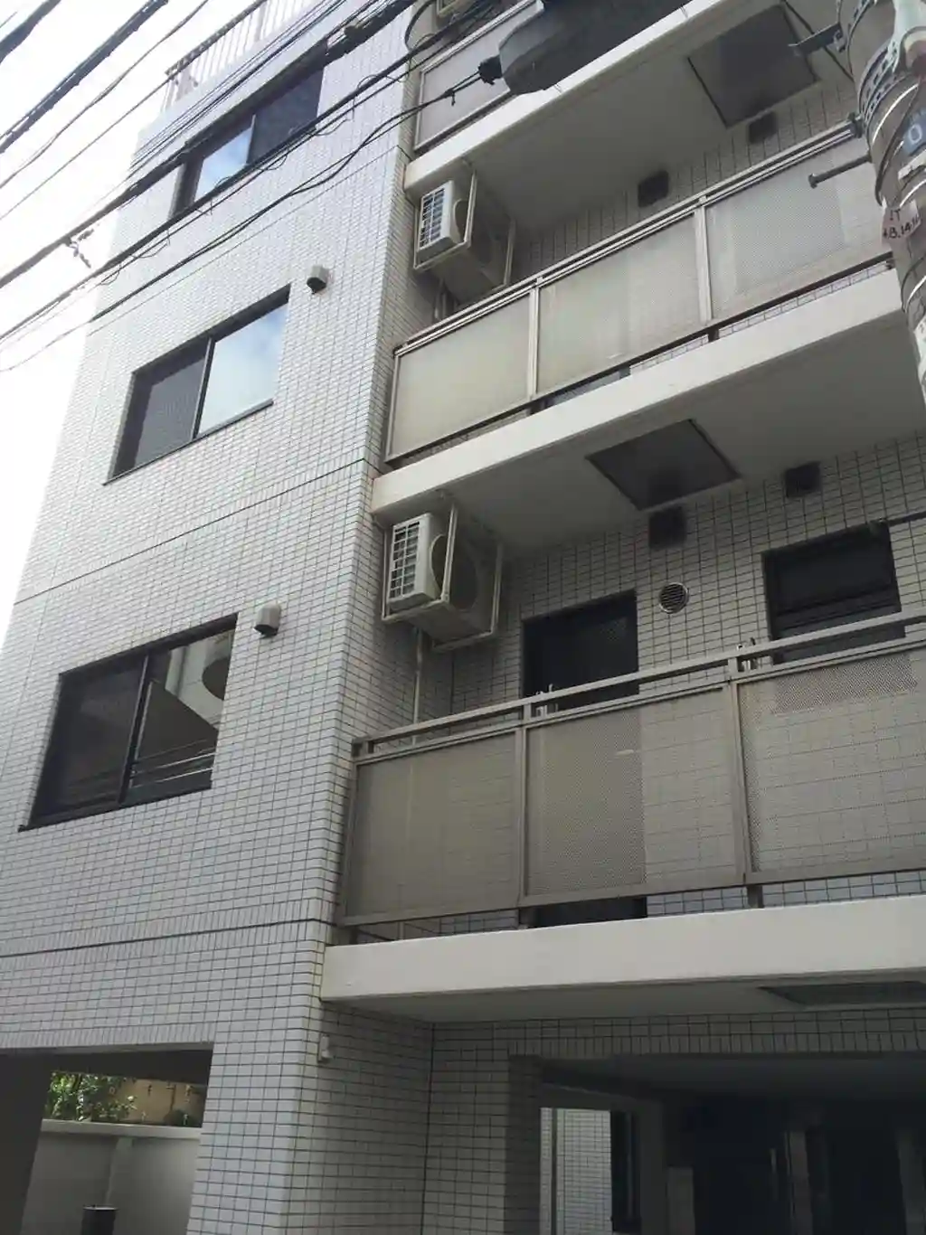 南青山1ST 外観