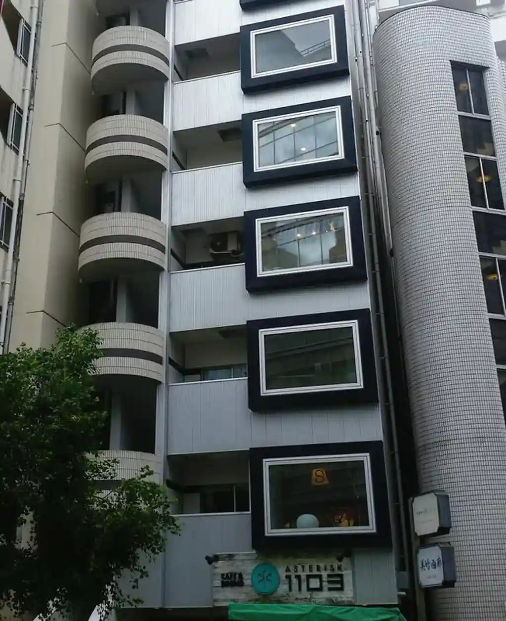 スタープラザ青山 外観