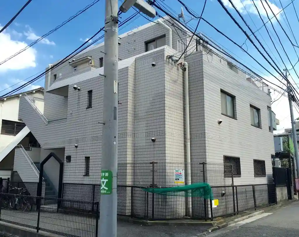 スカイポエム池尻 外観