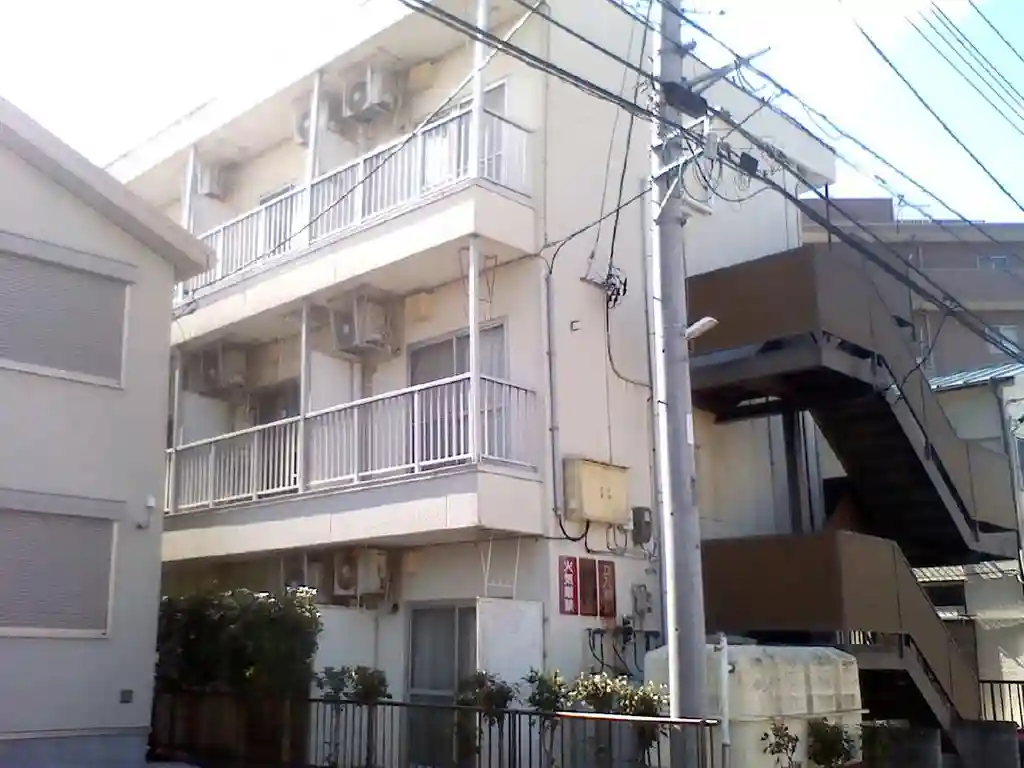 ヴィラ山水橋本 外観