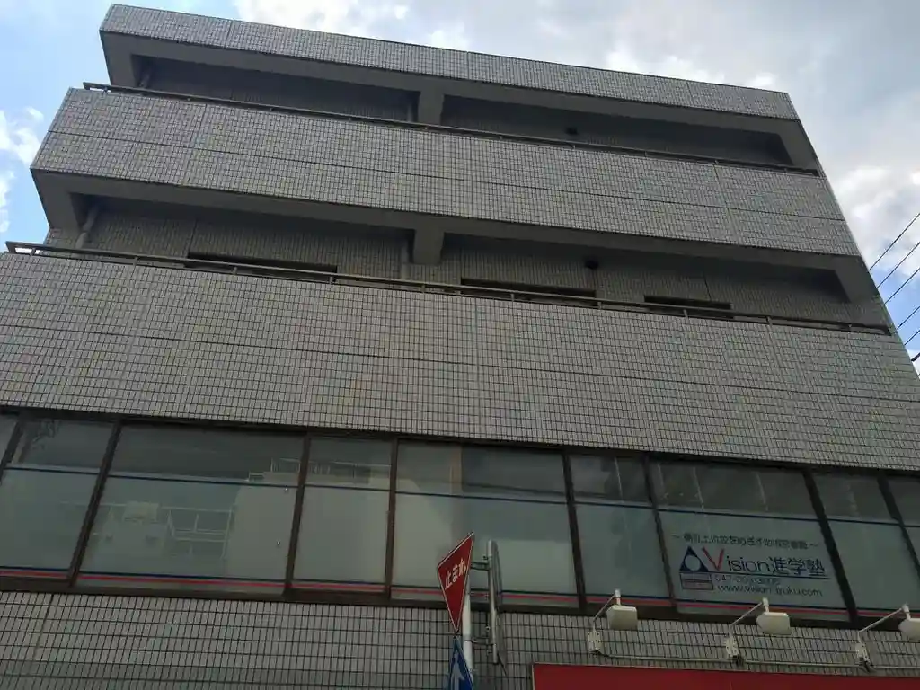 モンヴィラージュ 外観