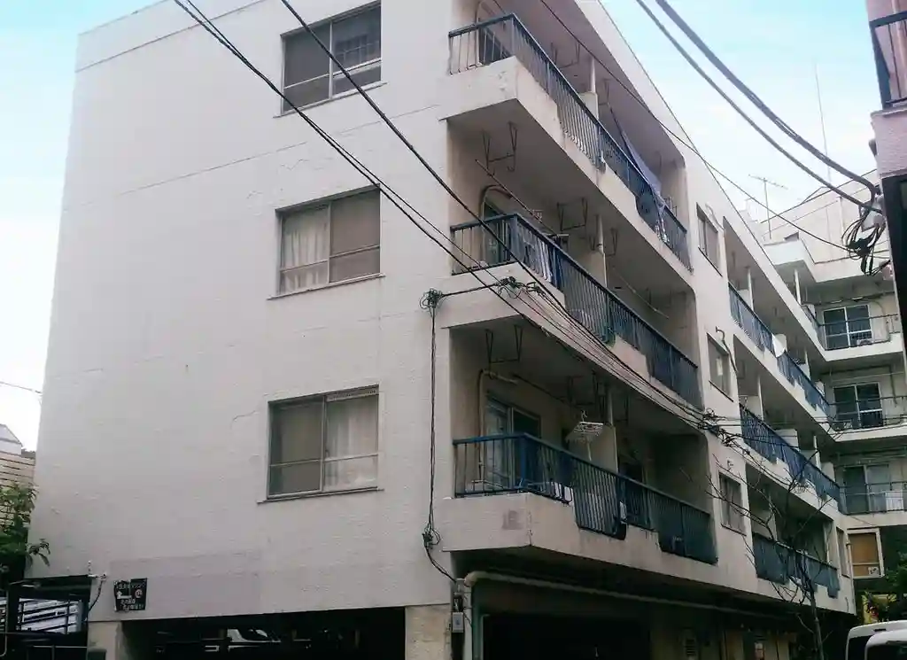 ラインハウス 外観