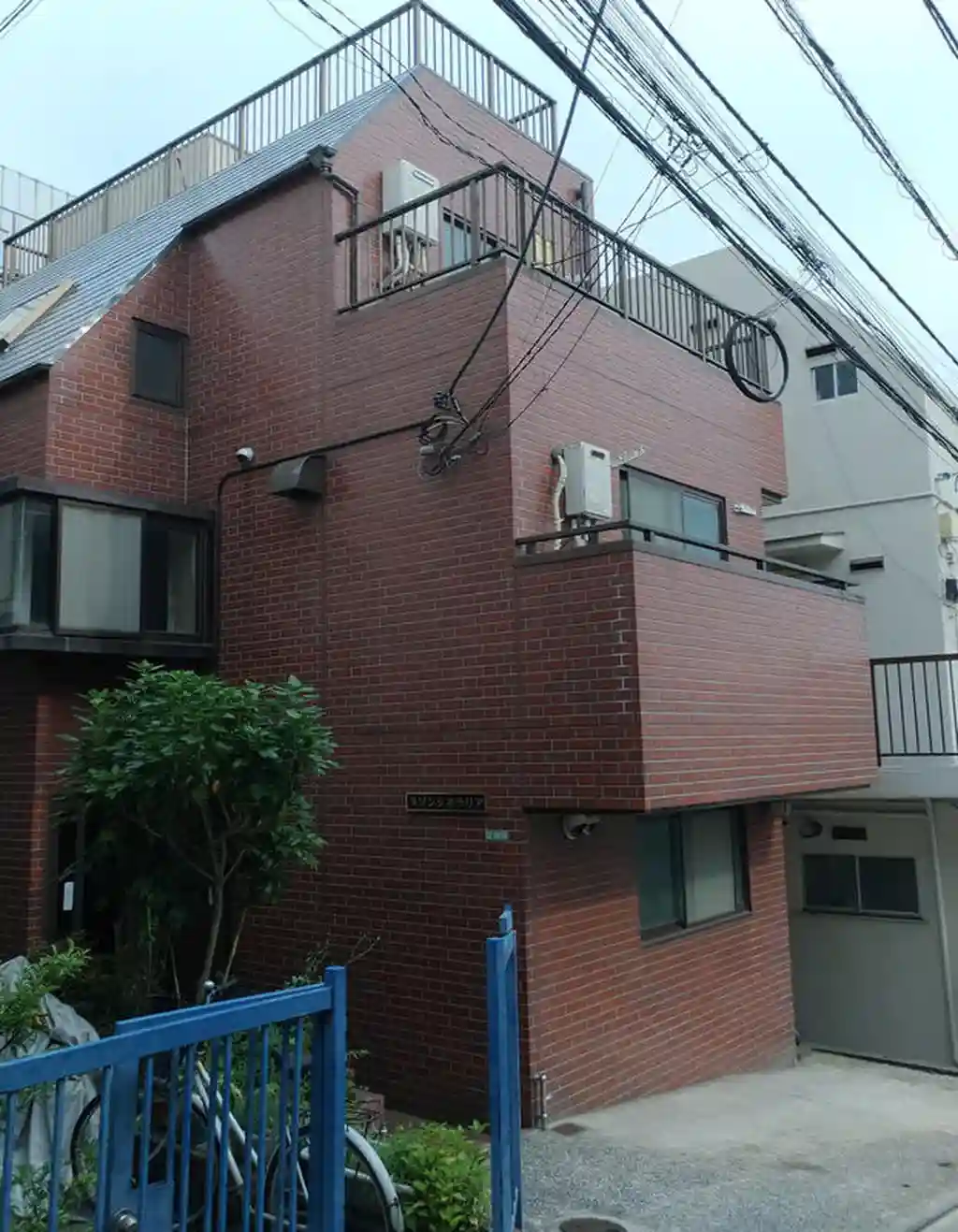 メゾンシネラリア 外観