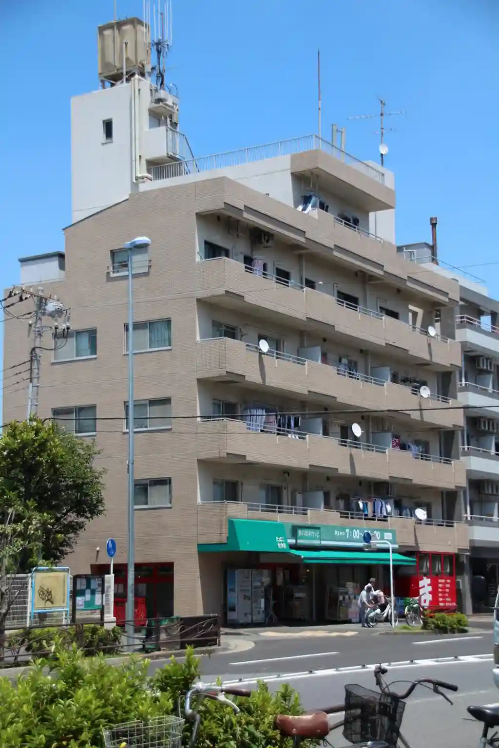 サンビーム ハタ 外観