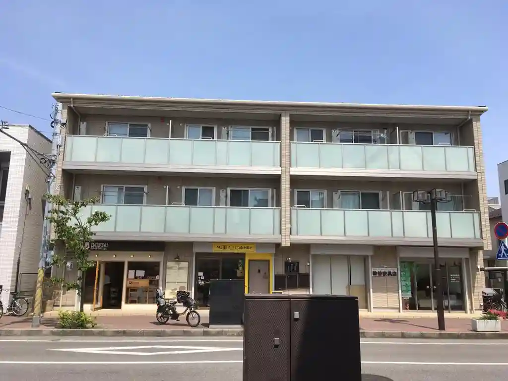 アルフラット 外観