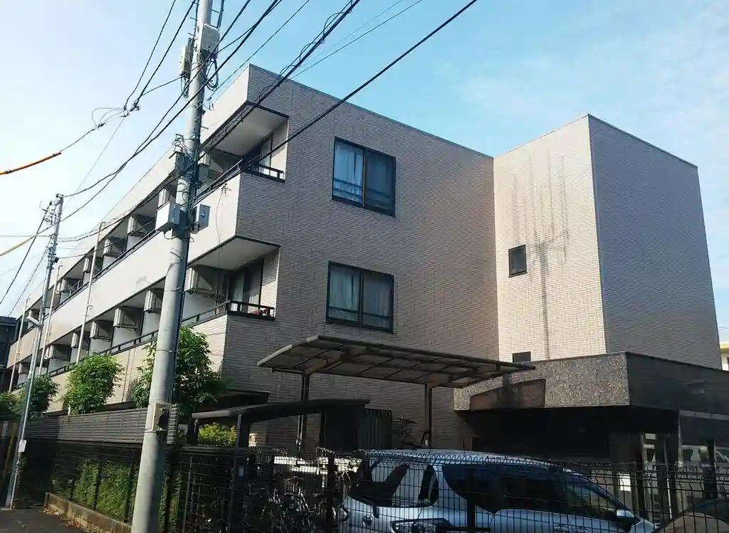 パインフィールド 外観