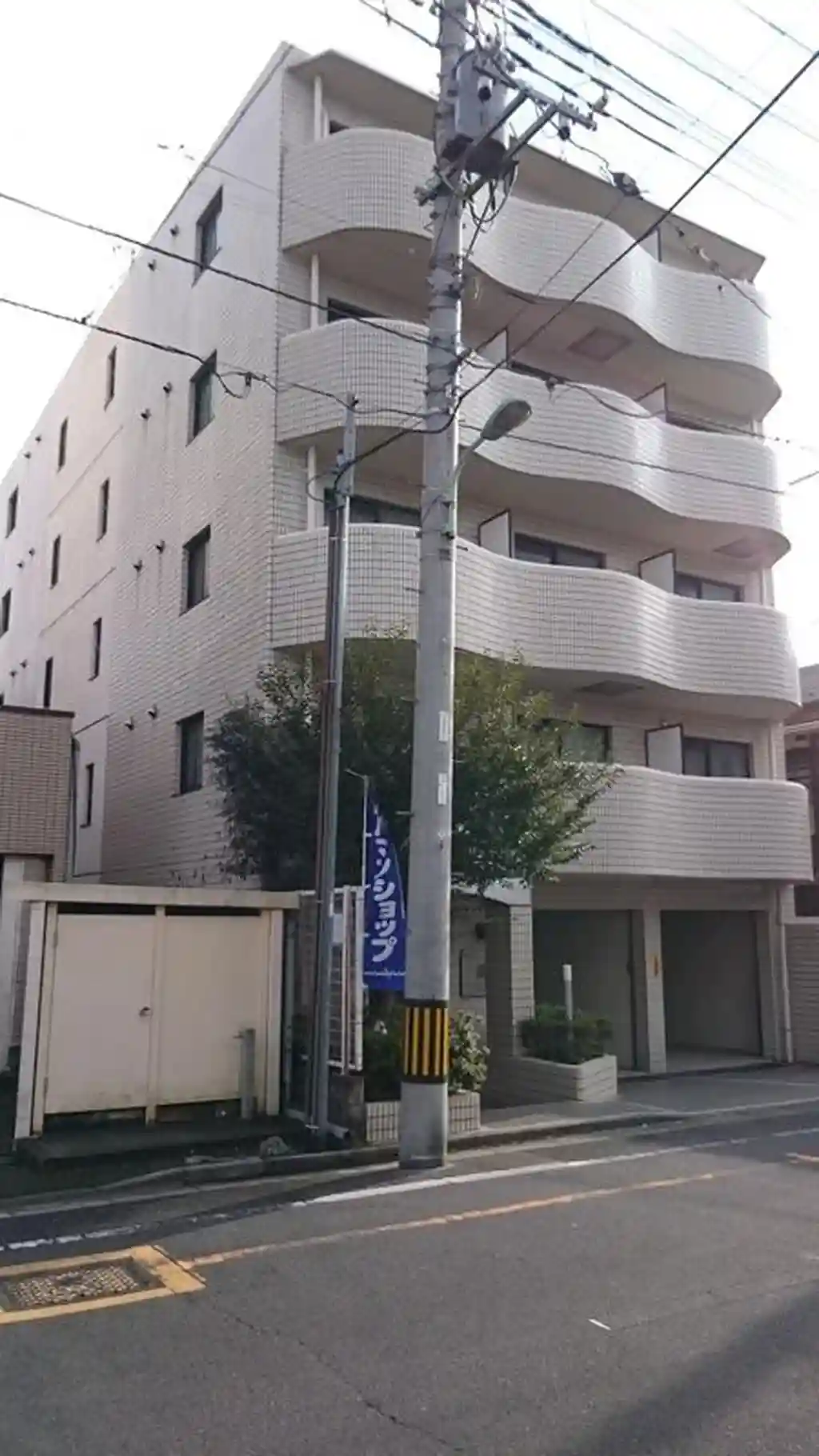 メゾンドレザン 外観