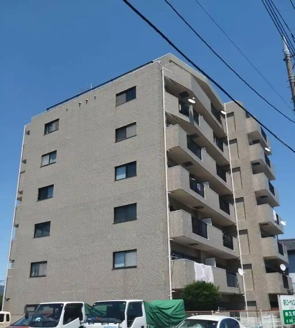 川口青木第6ローヤルコーポ 外観