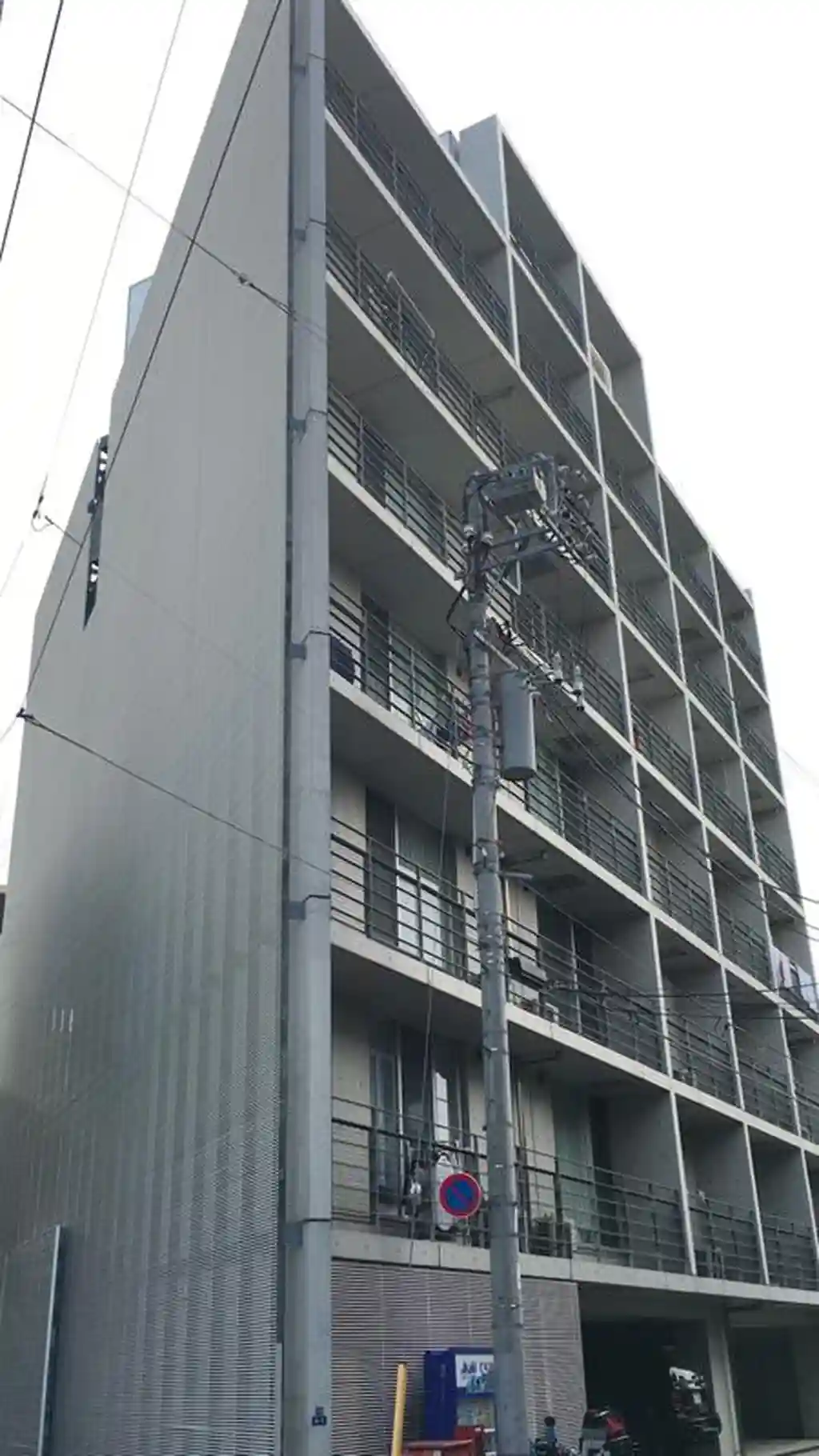 essai 外観