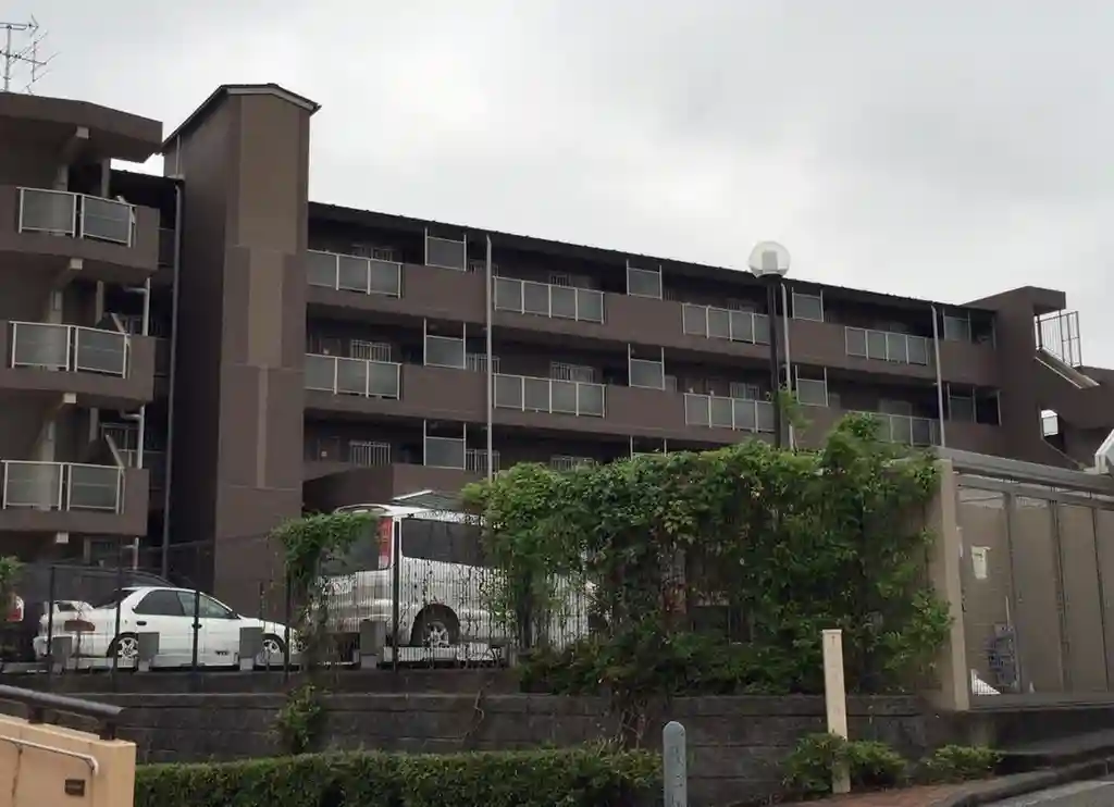 エスボヌール 外観