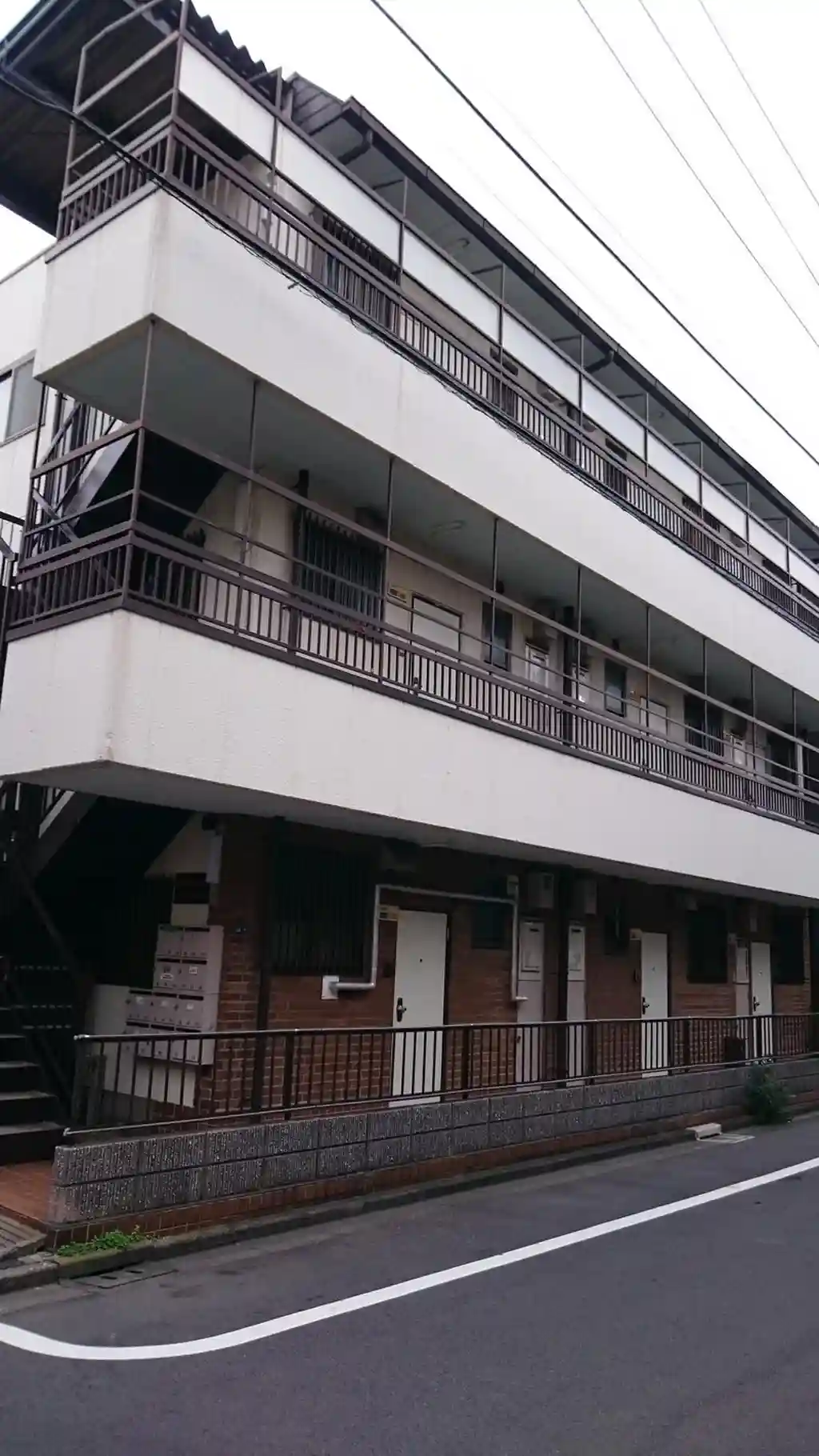 アイエスハイツ 外観