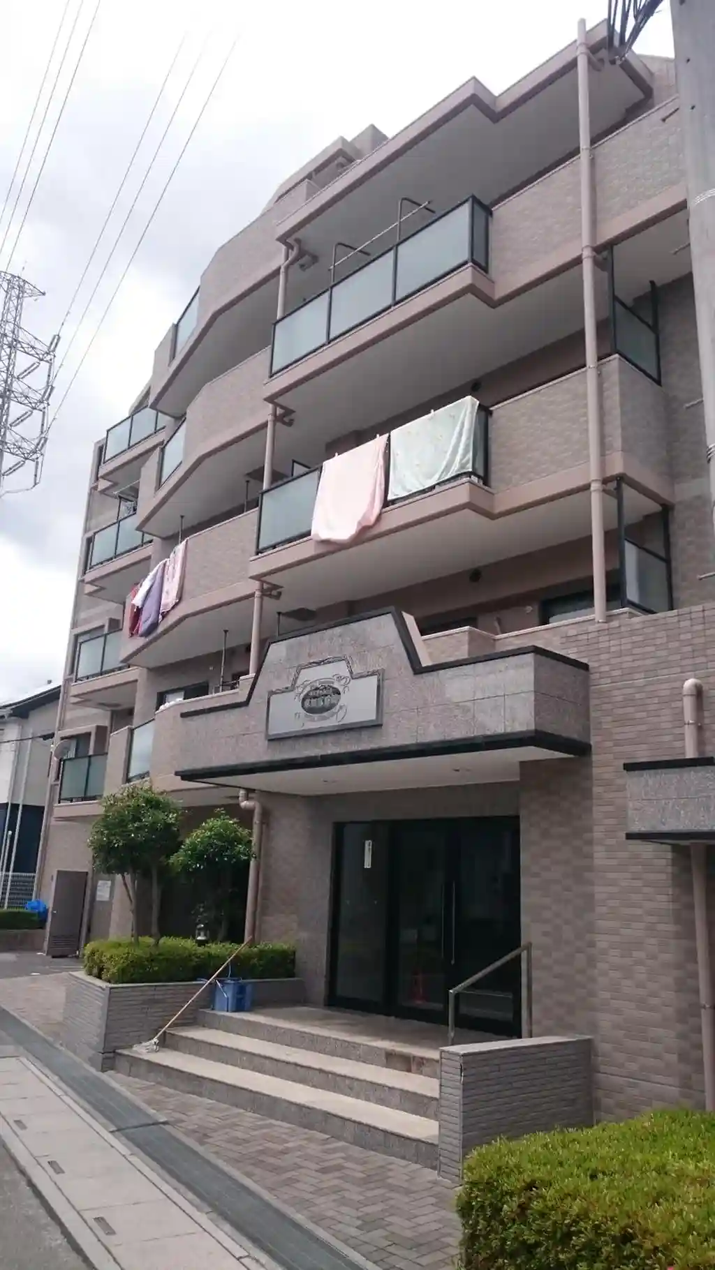 ベルドゥムール草加弐番館 外観