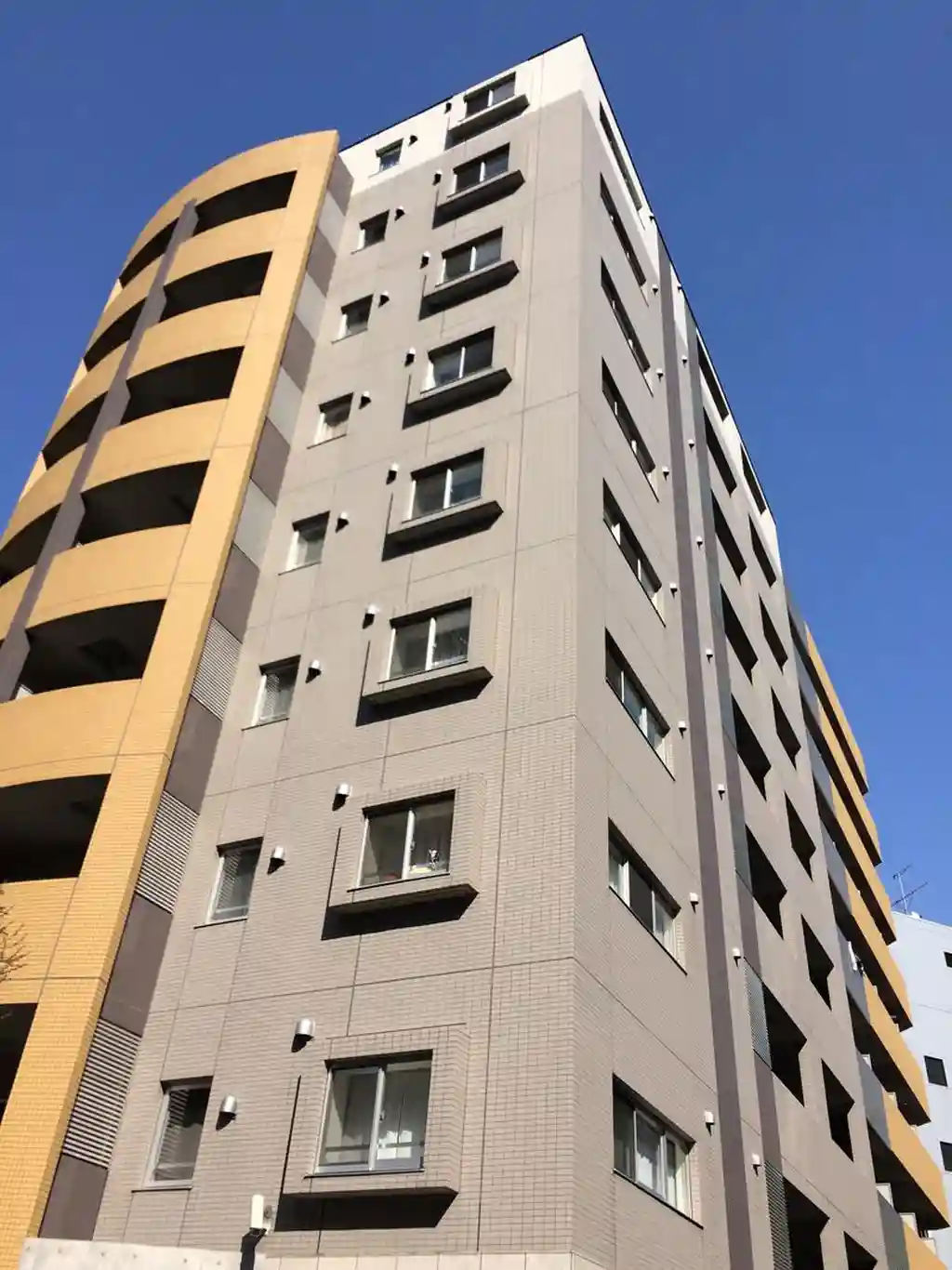 プラース千代田富士見 外観