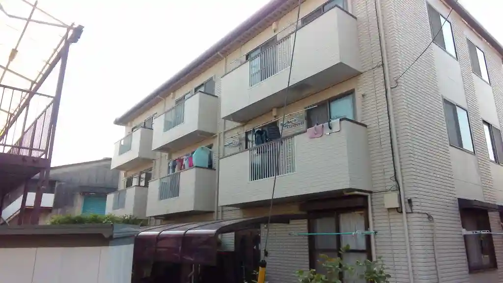 グリッターK 外観