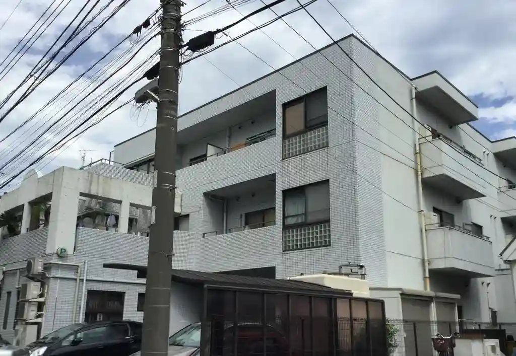 アイプラーザ 外観