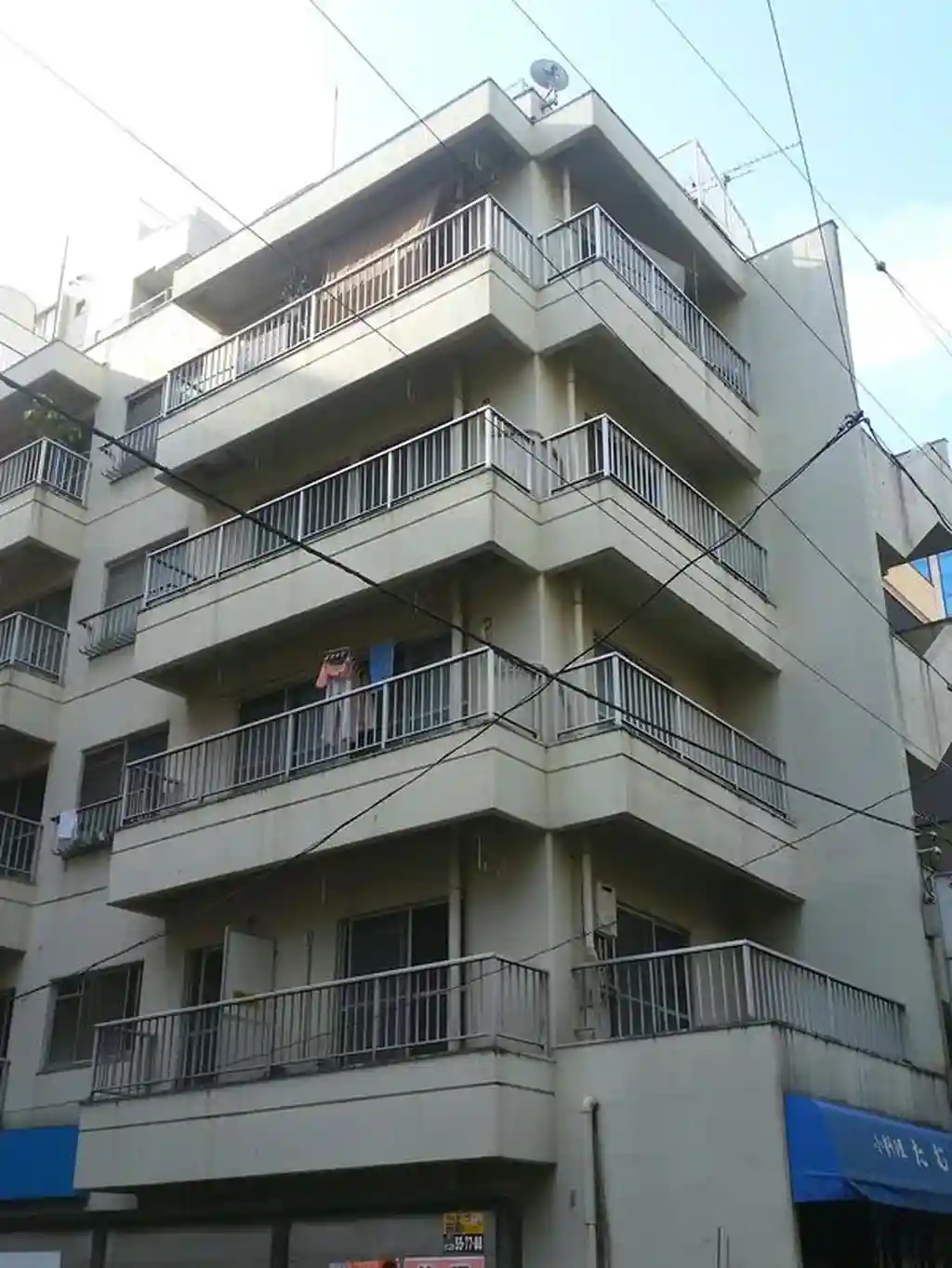 白石ビル 外観